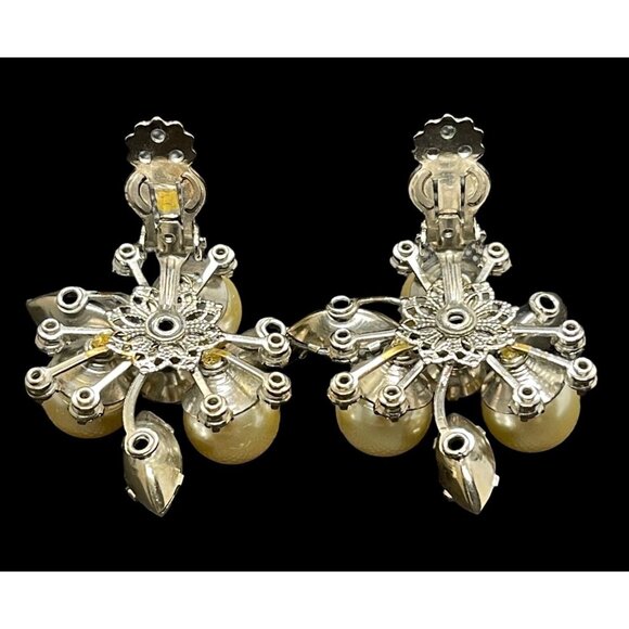 Vtg. Judy Lee Statement Rhinestone AB Crystal Faux Pearl Clip Earrings Signed - Picture 2 of 6